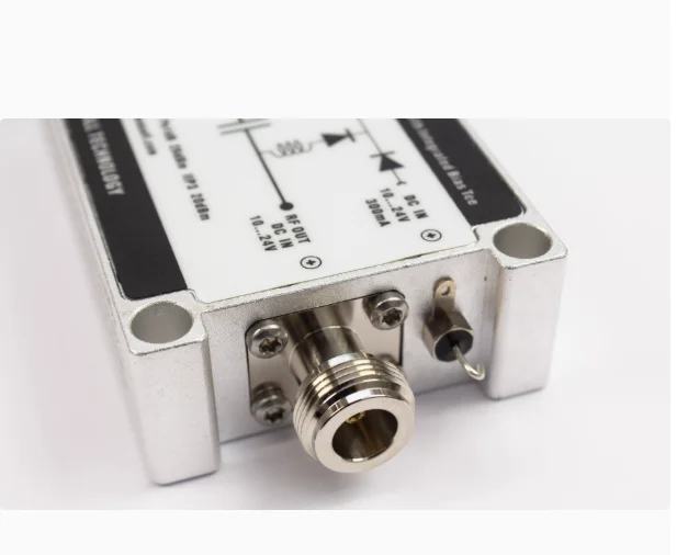 KC9605 Feedline power supply low noise amplifier 1GHz 20dB communication engineering antenna preamplifier LNA