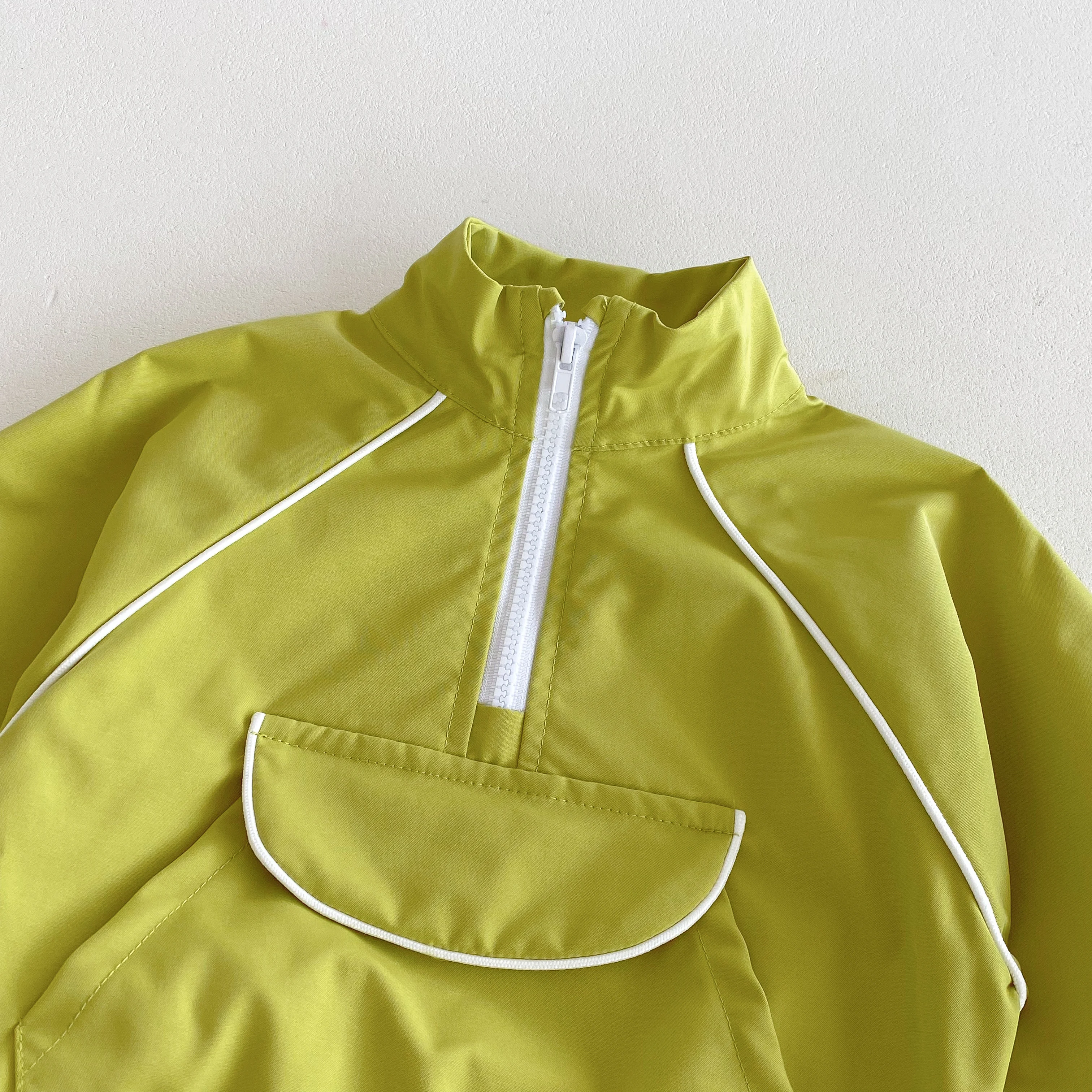 2026 Frühling und Herbst Koreanischer Kinder-Sportanzug für Jungen und Mädchen, Lässiges Outfit für den Herbst – Detail 5