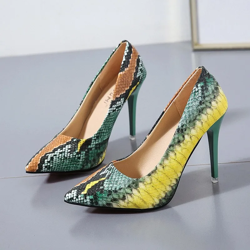 2026 pointed sequin stiletto low-heeled slip-on ankle high-heeled women's extra-large size shoes