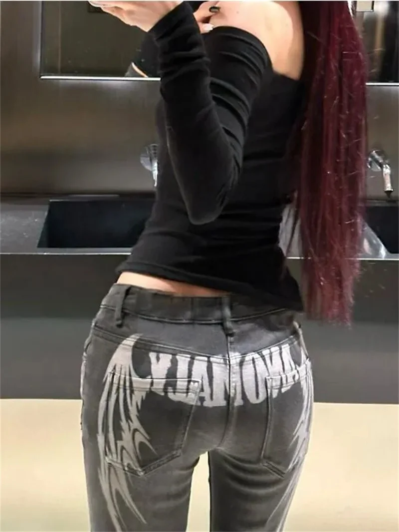 Nowe Retro Jeansy Damskie z Haftem i Nadrukiem, Czarne, Niskie w Pasie, Letnie, w Stylu Millennials, Pikantne, Seksowne, Dopasowane, Proste Nogawki, Lekko Rozszerzane