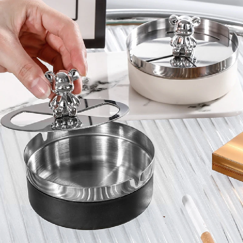 Luxury Stainless Steel Rotating Ashtray with Cover Sealed Windproof Round Creative Personality European Ashtray Home Decoration