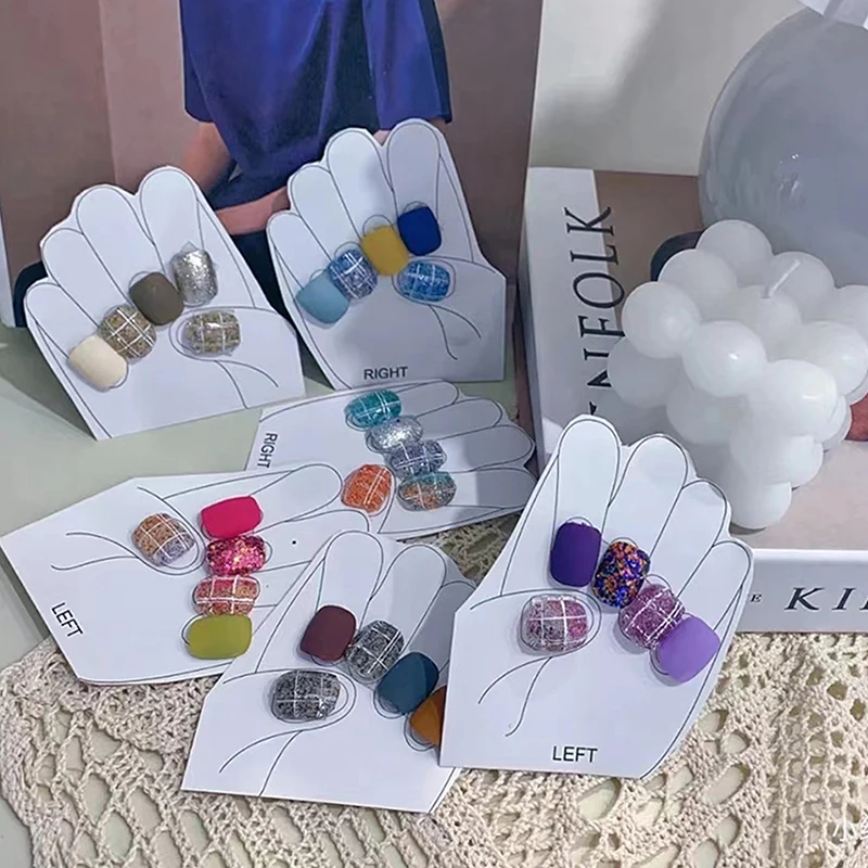 10PC 100% nuovissime carte da esposizione di qualità per il piede della mano con borse Indossabili Unghie artistiche Unghie Cartone Manicure Piccole imprese