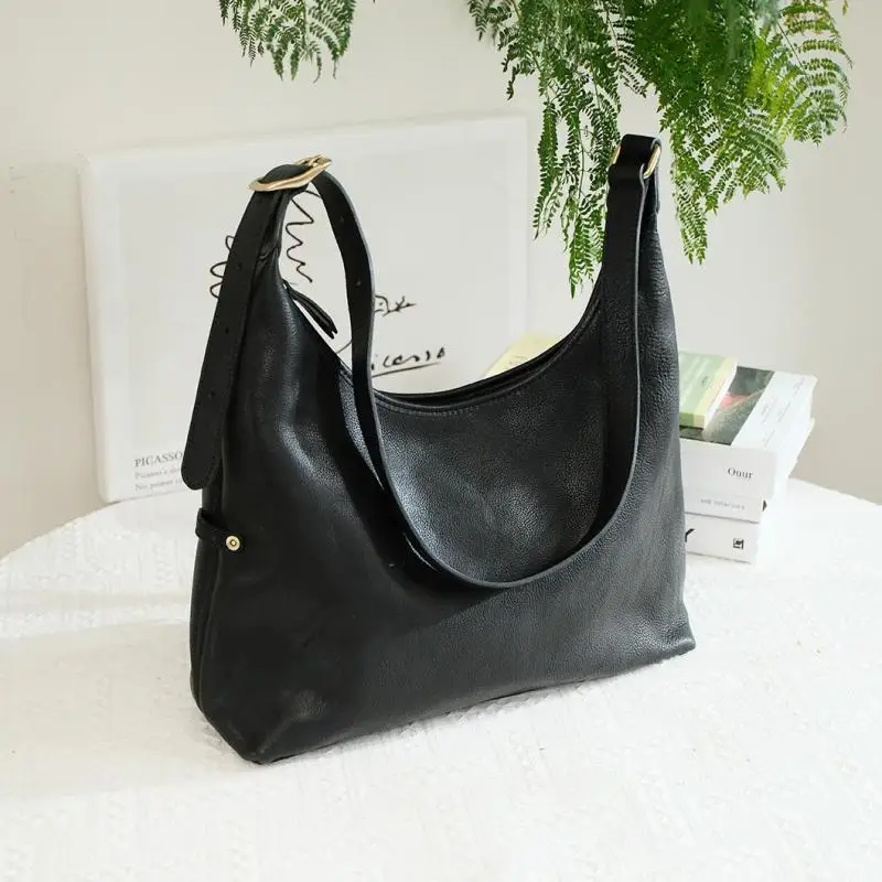

weekend shopping high quality genuine leather women's shoulder bag simple vintage real cow leather large-capacity underarm bag