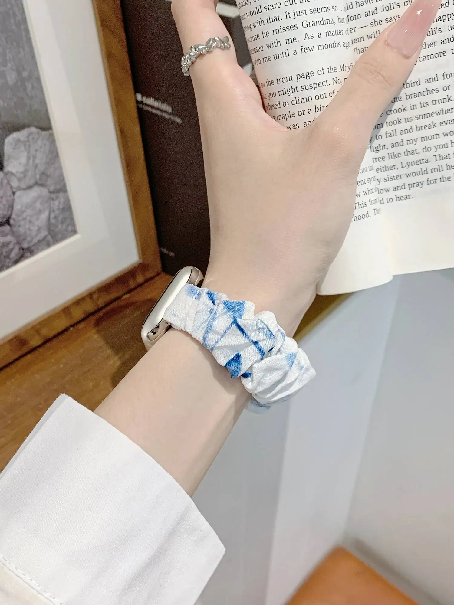 Popular Elastic Headband Watch Band for Apple Watch Women 44mm 40 45 41 49 42 38 Series 11 10 9 8 SE 7 6 5 4 3 Strap