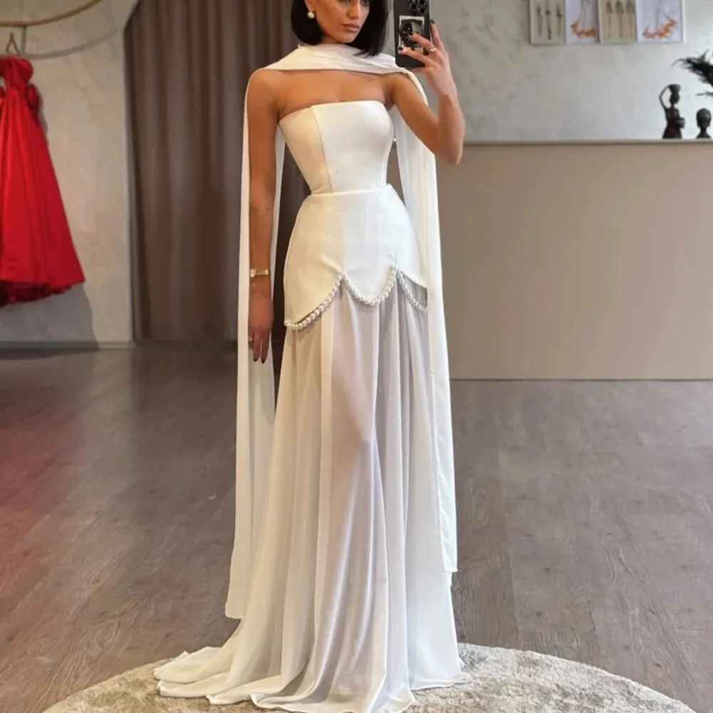 

Strapless Satin Prom Dresses with Pearls Sleeveless Sexy Long Evening Gowns A-line Elegant Formal Dress for Women