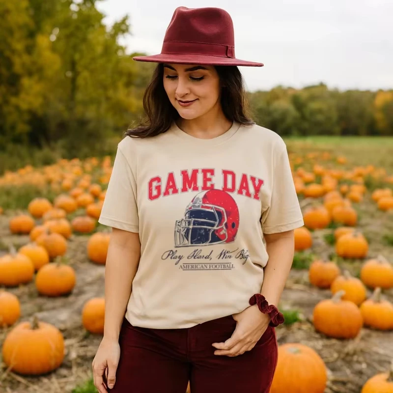 

Women Vintage Short Sleeve Game Day T-Shirts Autumn Football T Shirt Fall Sports Graphic Tees Unisex Thanksgiving Clothes Gifts