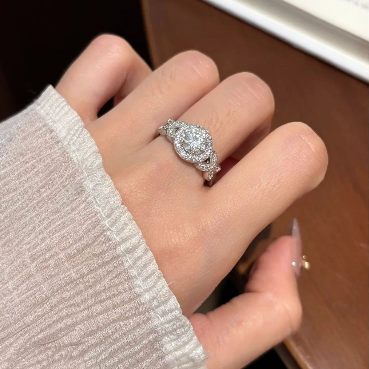 Women S925 Silver Butterfly Decor Halo Moissanite Ring Fixed Size Fine Jewelry