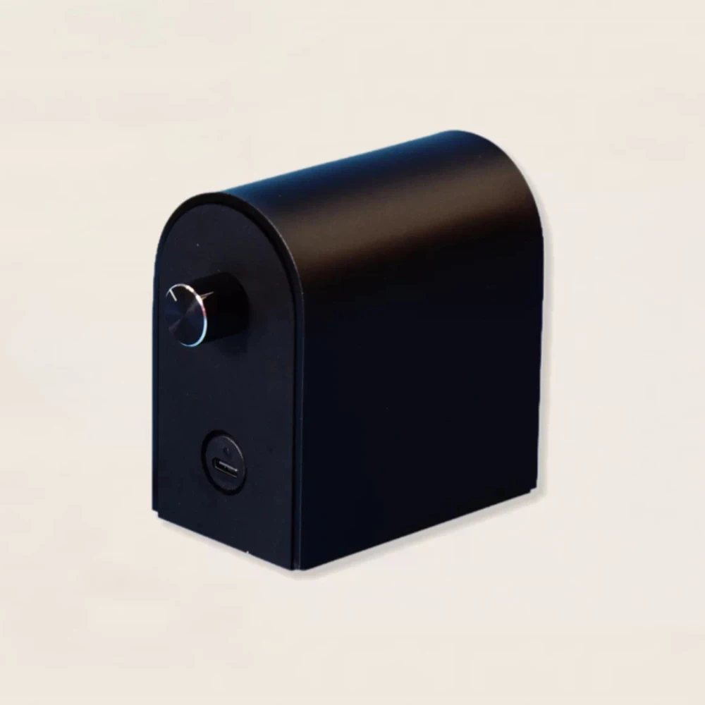 Mini Desktop Sound-Activated Level Meter, Yellow Backlight, Type-C Powered, Adjustable Sensitivity, Acrylic Shell, 50x80x80mm