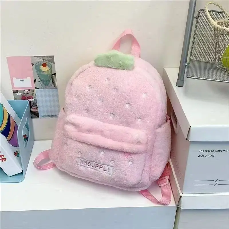 حقيبة ظهر يابانية لطيفة على شكل فراولة للنساء باللون الوردي من القطيفة ذات سعة كبيرة حقيبة نهارية للسيدات يومية متعددة الاستخدامات Kawaii Mochilas Mujer جديدة
