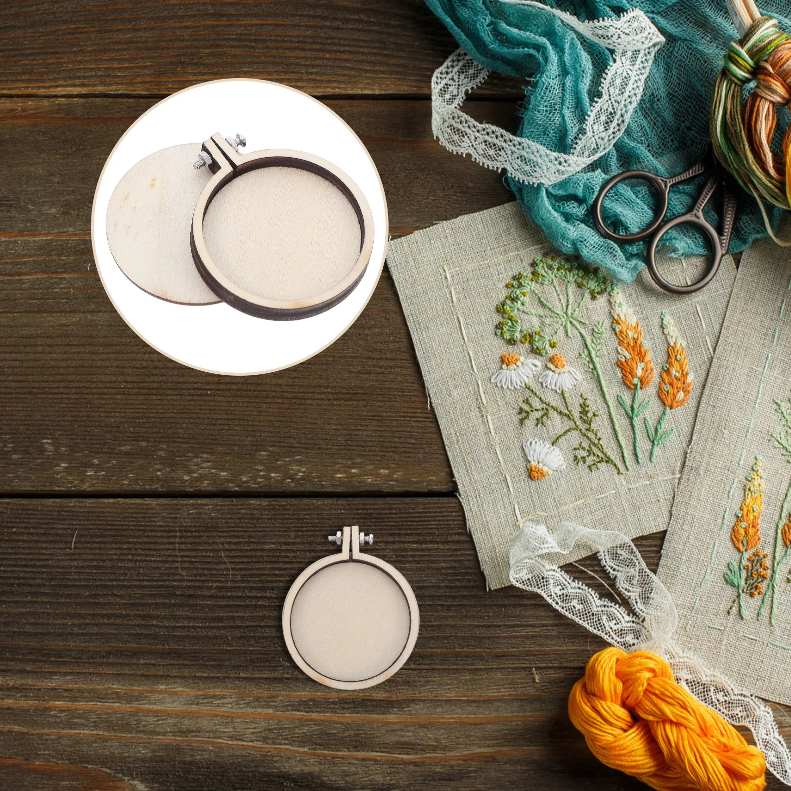 

10Pcs Mini Embroidery Hoops Small Round Wood Adjustable Frame for Cross Stitch DIY Pendant Crafts Portable Embroidery Ring
