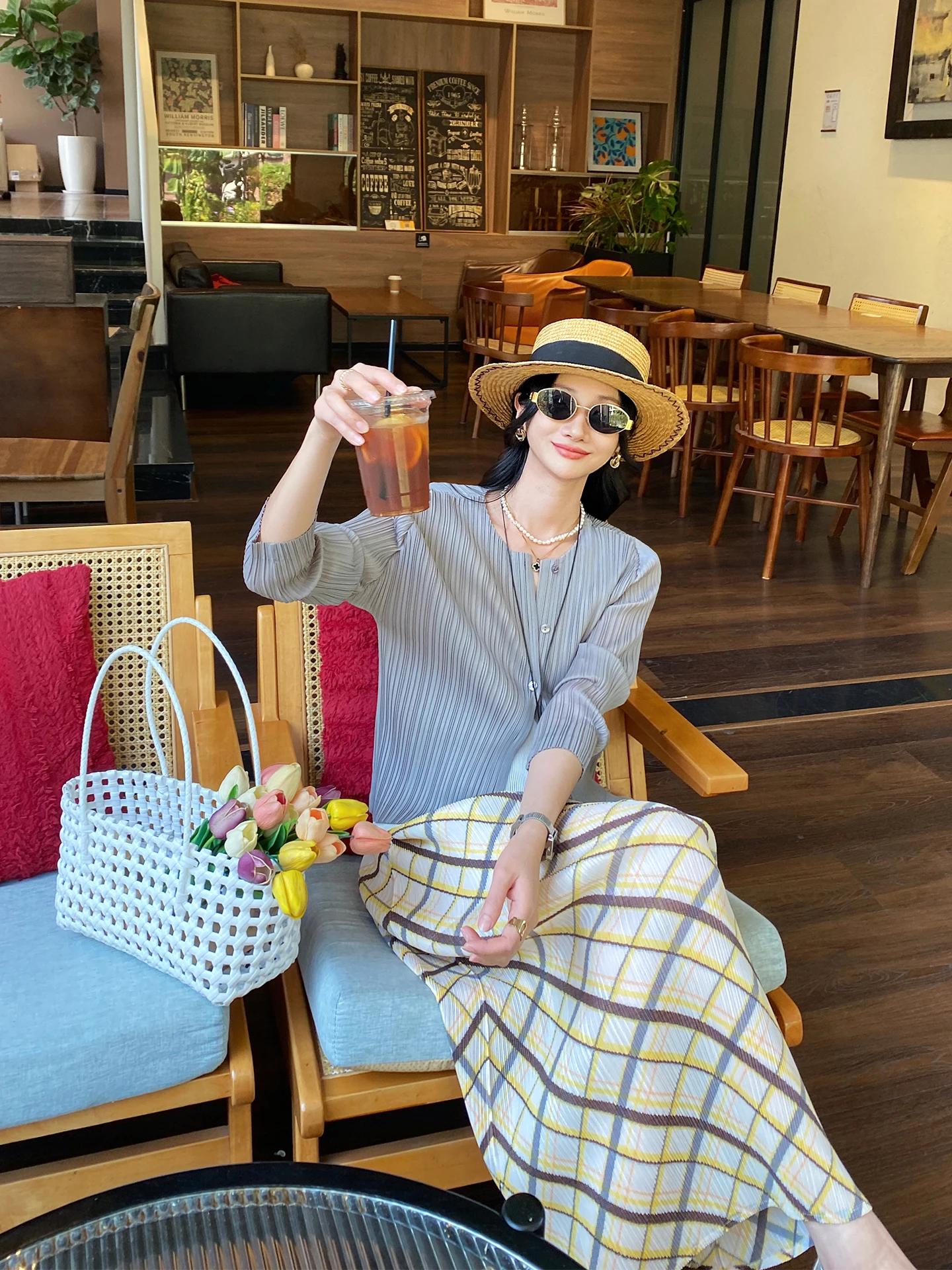 

Элегантная женская юбка с клетчатым принтом и полутоновым рисунком, прямая, плиссированная, с высокой эластичностью, для города и повседневной носки, весна-лето, новый стиль