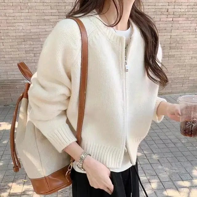 المرأة محبوك سترة رمادي كم طويل الرقبة المستديرة سترة سترة الخريف الشتاء الإناث عادية سستة سترة معطف سيدة تريكو