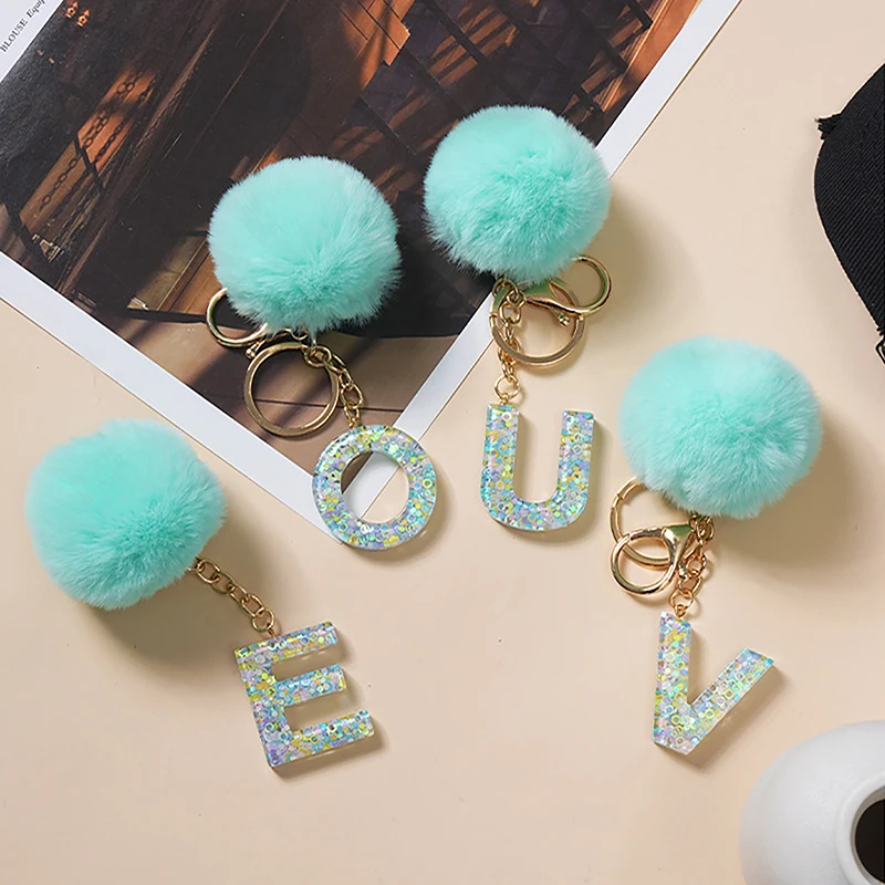 Fashion Green Hairball Sequin A To Z Letter Keychain 26 Initials Alphabet Fluffy Ball Pendant Keyring Backpack Decoration Gifts