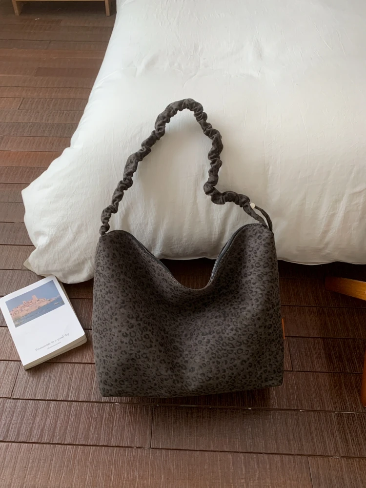 Spring Summer Fashion Tote Bag Women's Drawstring Pleated Shoulder Strap Leopard Print Crossbody Bag Trendy Underarm Bag