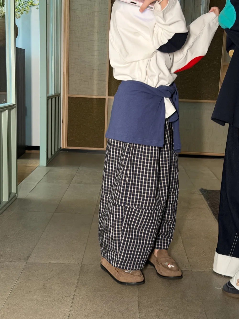 Children's Pants 2026 Autumn Girls' Korean Checkered Loose Wide Leg Pants Children's Versatile Casual Lantern Pants