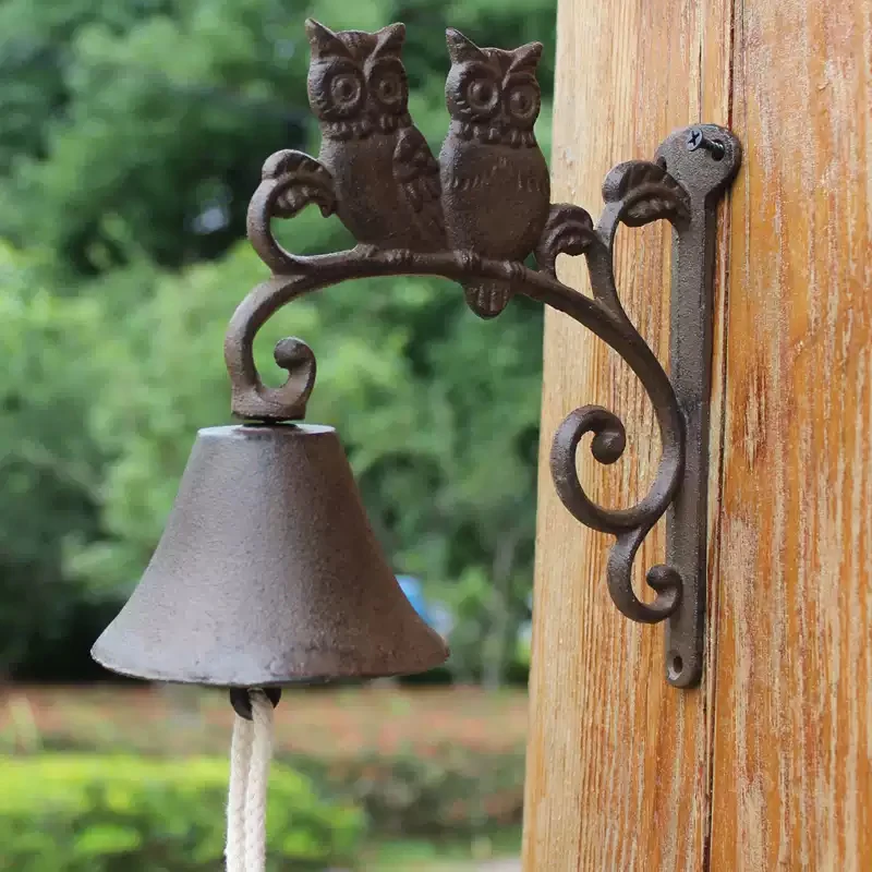 Cast Iron Owl Door Bell Manual Doorbell Vintage Door Decoration Bell Hanging Wall Ornaments Garden Home Wall Decor Double Owls