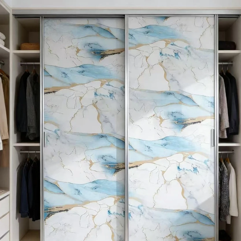 

Самоклеящиеся обои с узором под золотой синий мрамор: персонализированные, модные, маслостойкие и водонепроницаемые наклейки для фоновой стены