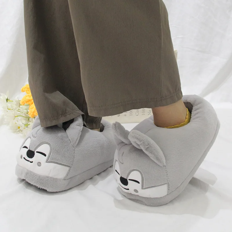 

Skzoo Cute Doll Winter Plush Slippers Korean Wolfchan Bbokari Hanquokka Stray Cute Stuffed Indoor Winter Warm Shoes Fans Gift