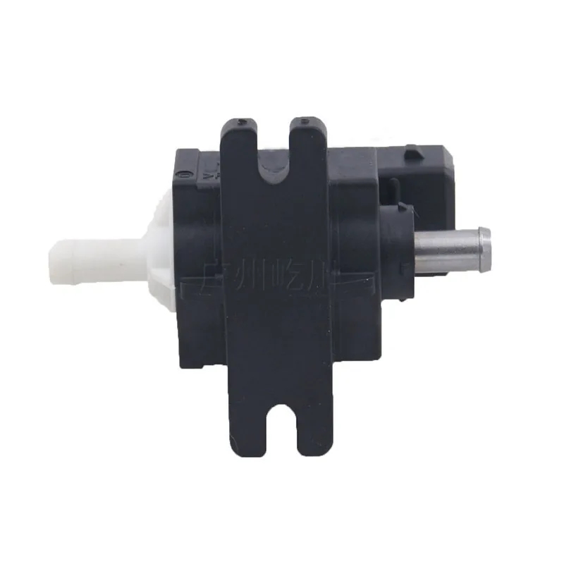 الشاحن التربيني دفعة التحكم في الملف اللولبي وصمام تطهير علبة EVAP، صمامات التحكم في انبعاث السيارات البديلة OEM