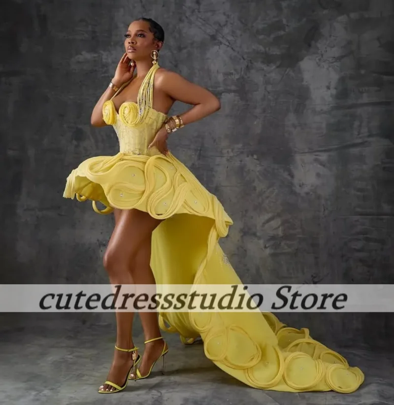 Halter Yellow Prom Dress For Girls New Style Sleeveless Pleated Ruffles Beaded Sleeveless Mini Evening Party Dresses Customized