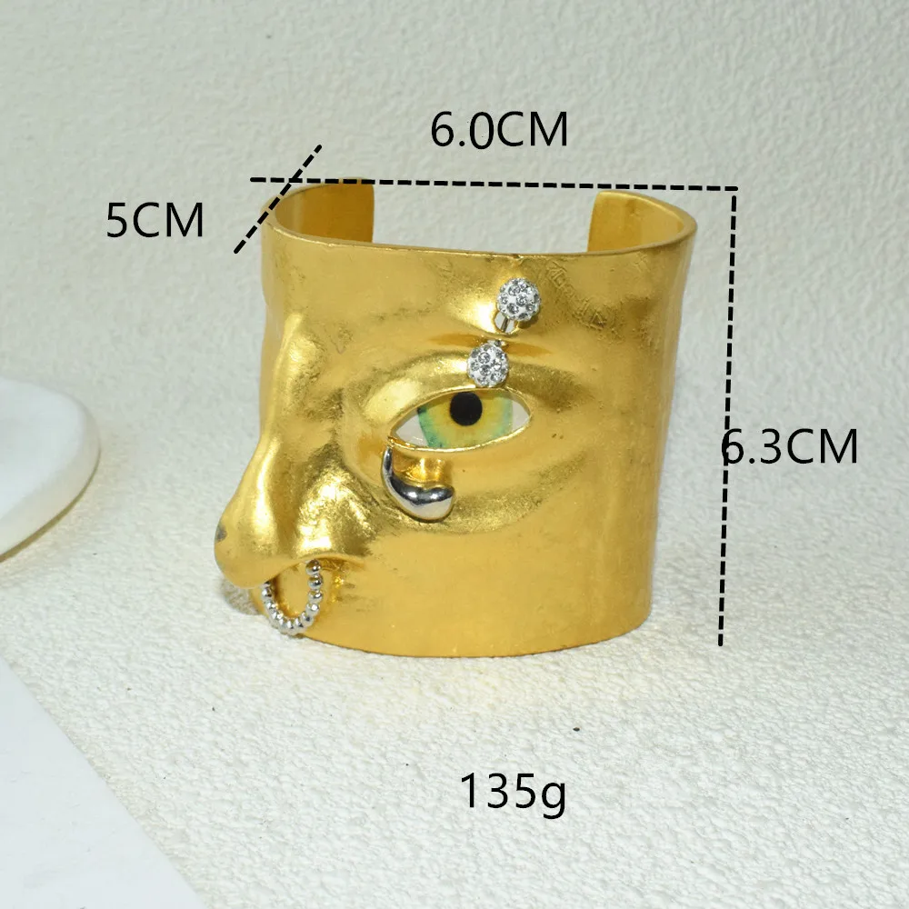Exaggerated Vintage Alloy Plated Eyes Cuff Bracelet For Women Fashion Jewelry Gorgeous Hand Open Bracelet Accessory