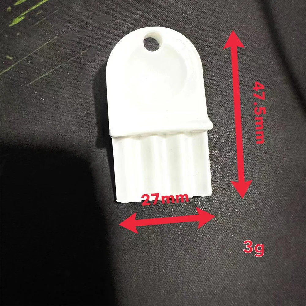 5pcs Universal Paper Towel Dispenser Key Plug and Play Metal Toilet Tissue Dispenser Key with Rings Bathroom Accessories White