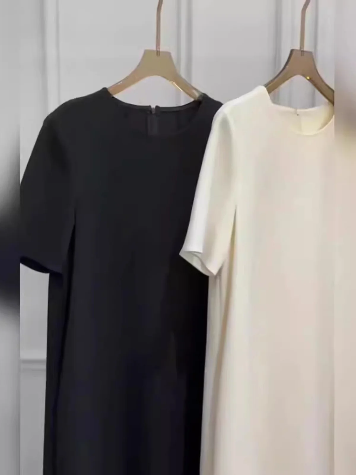 Été 2025 coréen Sle Simple longue t-shirt Dr ample nouveau haut de gamme décontracté Dr femmes Maxi jupe français Sle taille haute...