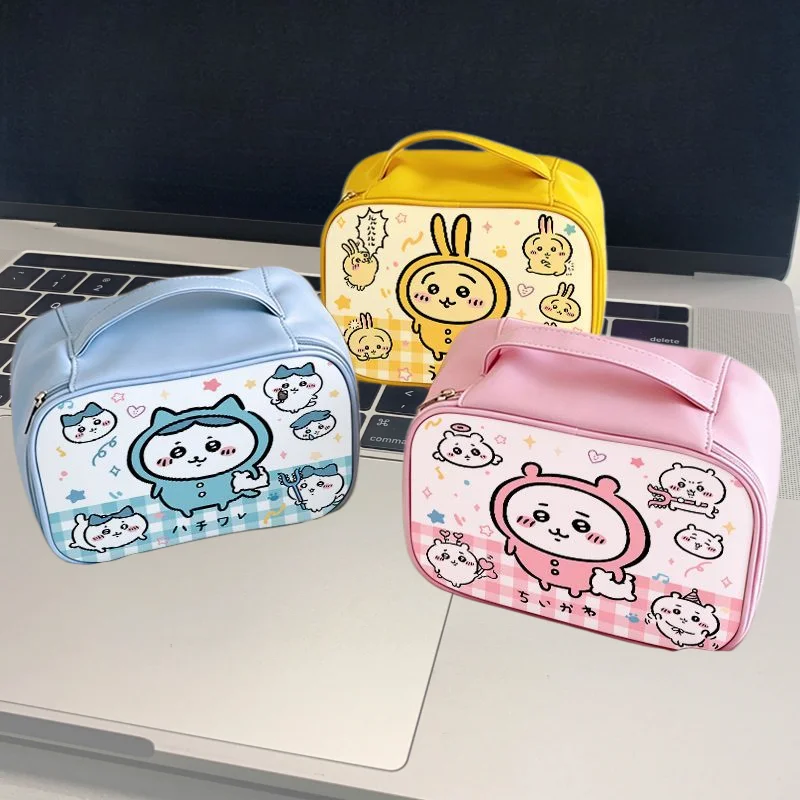 Travel Accessories For Japan Trip - Chiikawa wielokomorowa kosmetyczka z motywem kreskówkowym,
