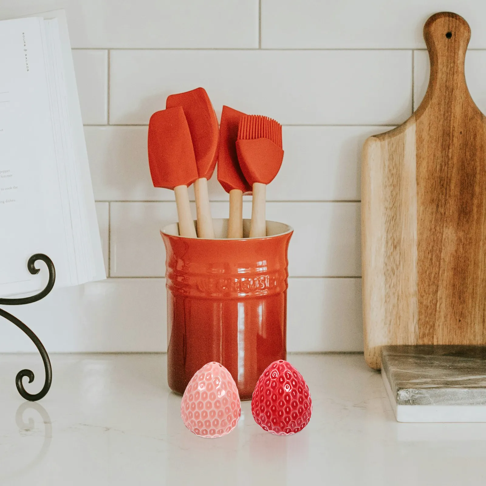2Pcs Ceramic Pepper and Salt Shaker Set Strawberry Nutcracker Shape Kitchen Seasoning Holders Compact Decorative Spice