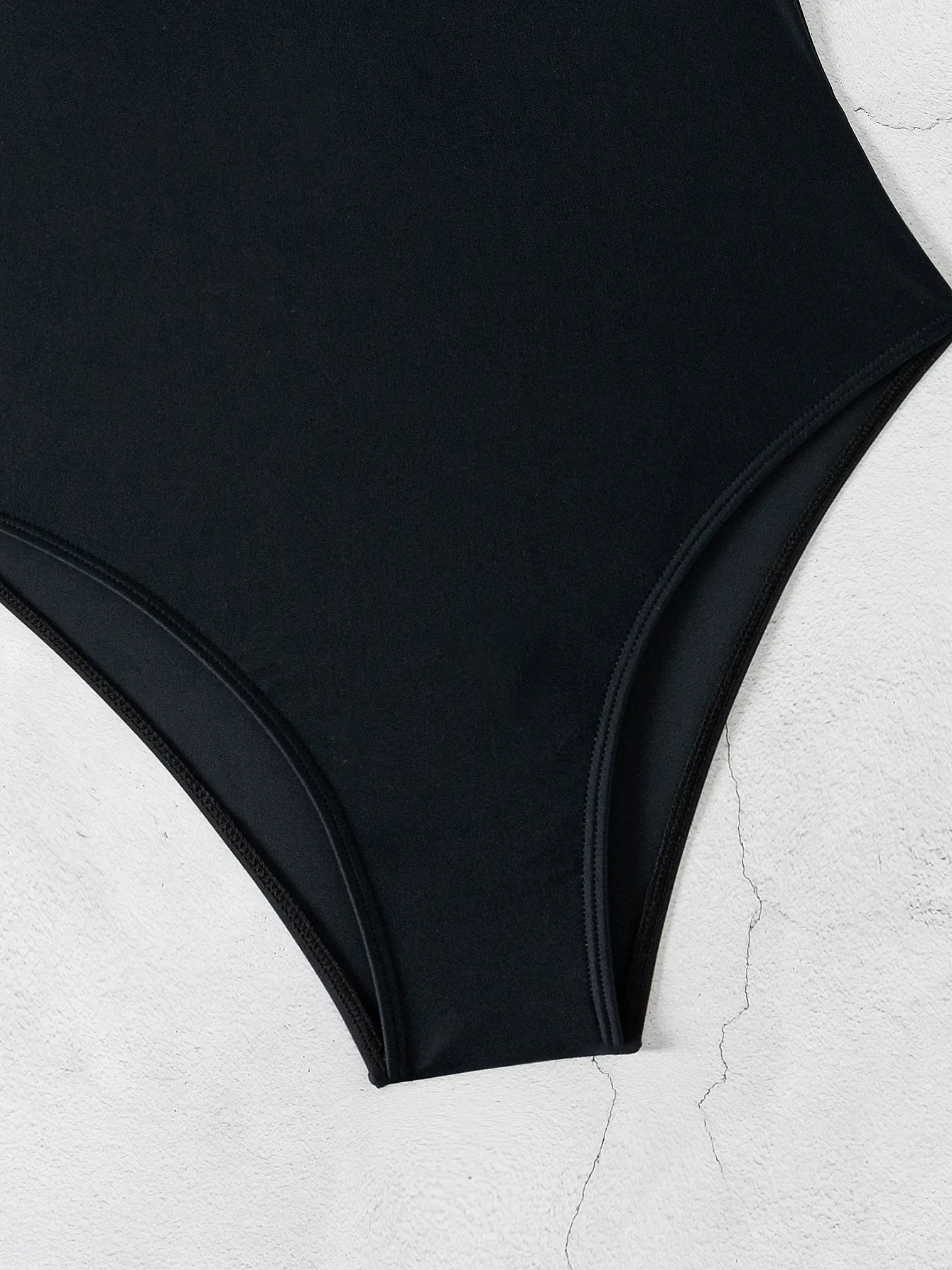 เซ็กซี่สีดําสีขาวชุดว่ายน้ํา One Piece Backless บิกินี่ชุดว่ายน้ํา Biquini Conjunto De บิกินี่ผู้หญิงชายหาดชุด Biquini