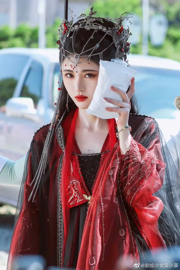 Hua Rong-disfraz de Cosplay de Hada, traje Multicolor de gasa con abalorios a mano, 3D vestido de flores, Ji JingYi, Serie de Televisión, novedad