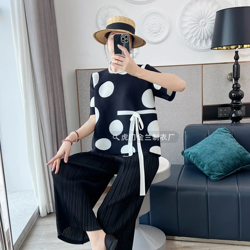 Pleats Original Pleated Polka Dot Print Tops Female Summer New Niche Design Sense Thin Inner Short-sleeved T-shirt Female