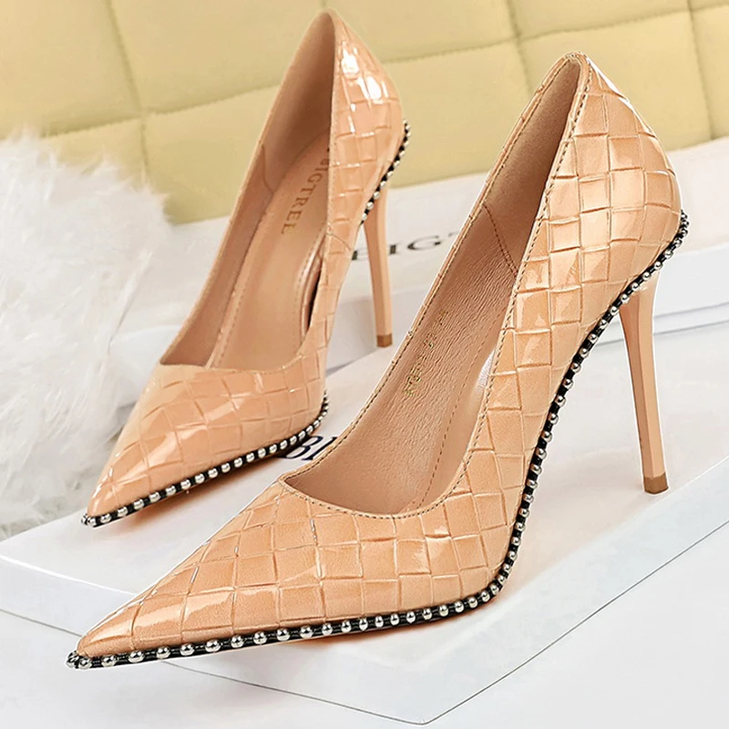 BIGTREE Shoes Quality High Heels Women Pumps Rivet Metal Chain Women Heels Stiletto 2023 Luxury Banquet Shoes Pumps Female Shoes