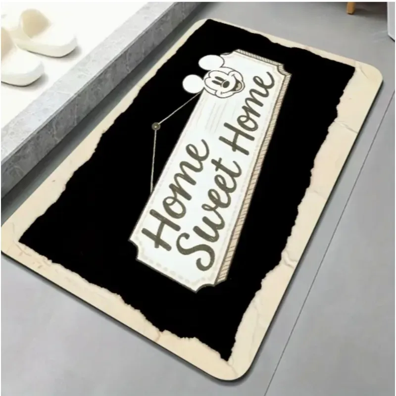 حصيرة باب ميكي وميني ماوس "المنزل هو منزل جميل" هي سجادة أرضية غير قابلة للانزلاق مناسبة لغرف النوم والحمامات وديكورات الأزهار #3