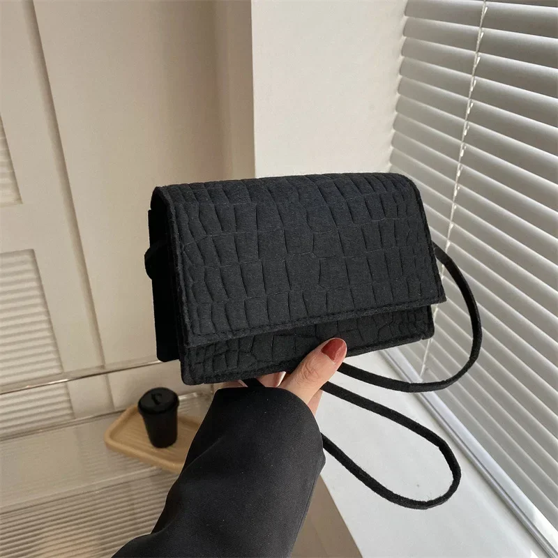 New Female Shoulder Bag Korean Fashion Ladies Trendy Handbags Retro Solid Color Totes Solid Color Square Bag for Women