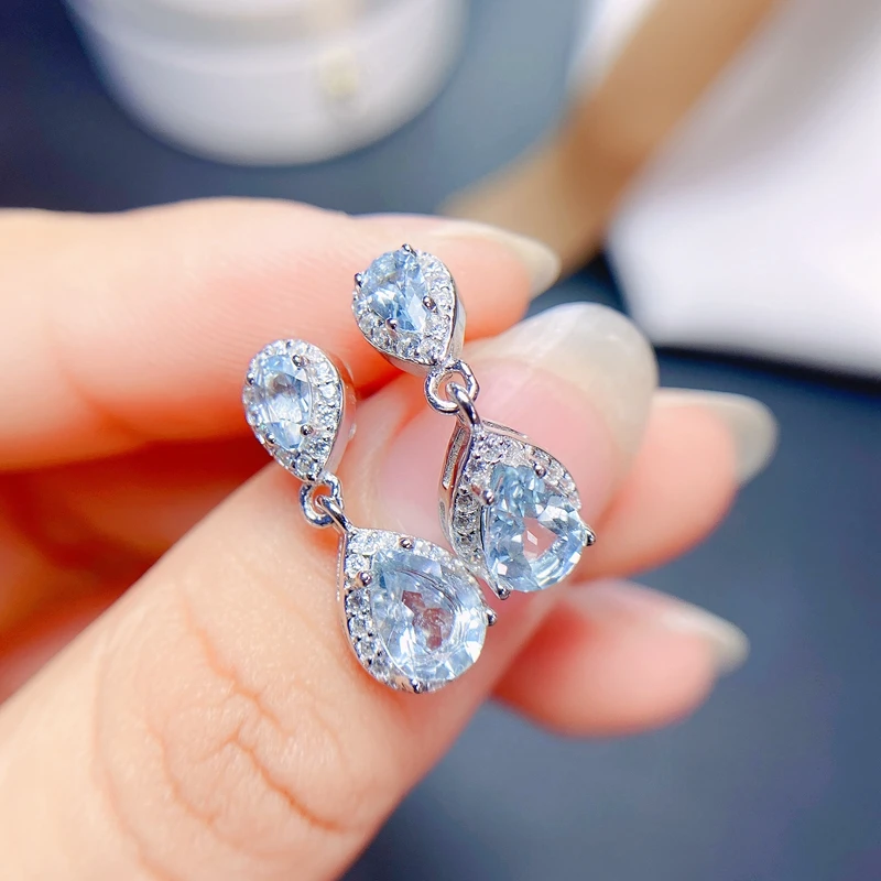 Natural aquamarine stud earrings, beautiful in color,hot style, 925 silver, easy to wear