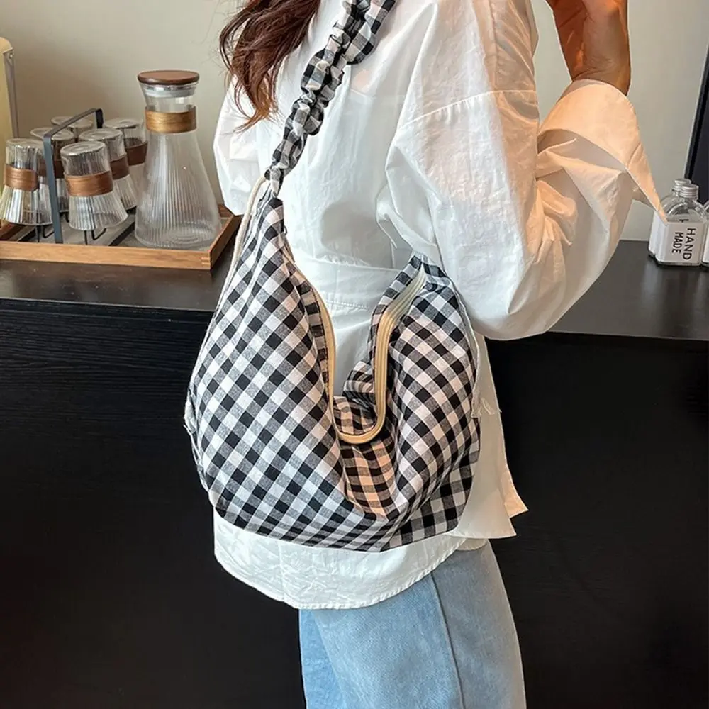

Fashion Korean Hobos Shoulder Bag Plaid Half Moon Crossbody Bag Large Capacity Canvas Handbags Female