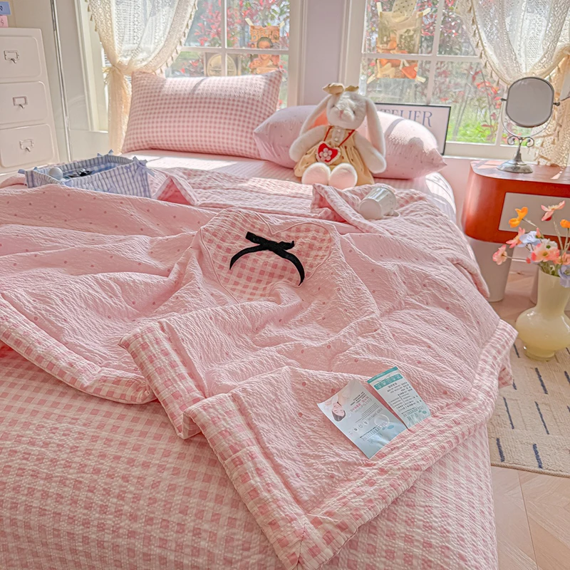 Fashion Polka Dots Spring Quilt Lightweight Summer Blanket for Bed Super Soft Double Yarn Air Condition Comforter