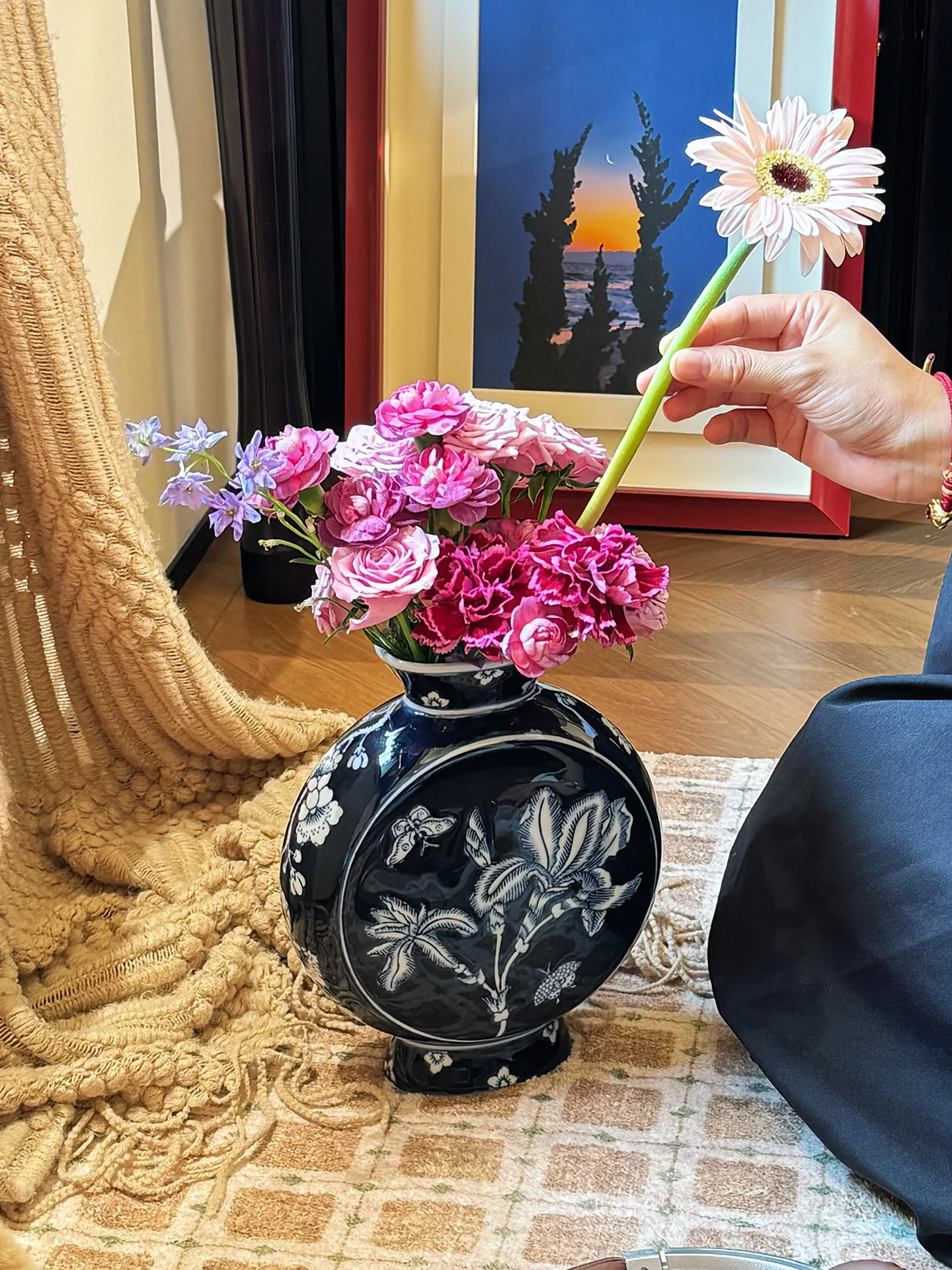 Hand Painted Blue White Porcelain Vase With Iris Pattern, Luxury Premium Desktop Flower Ornament for Living Room Entryway