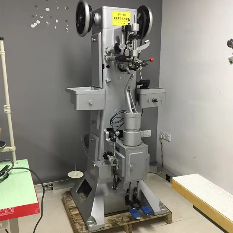 Shoe Sole Stitching Machine with Walking Foot Lockstitch for Sport Shoes Side Sole and Border Sewing