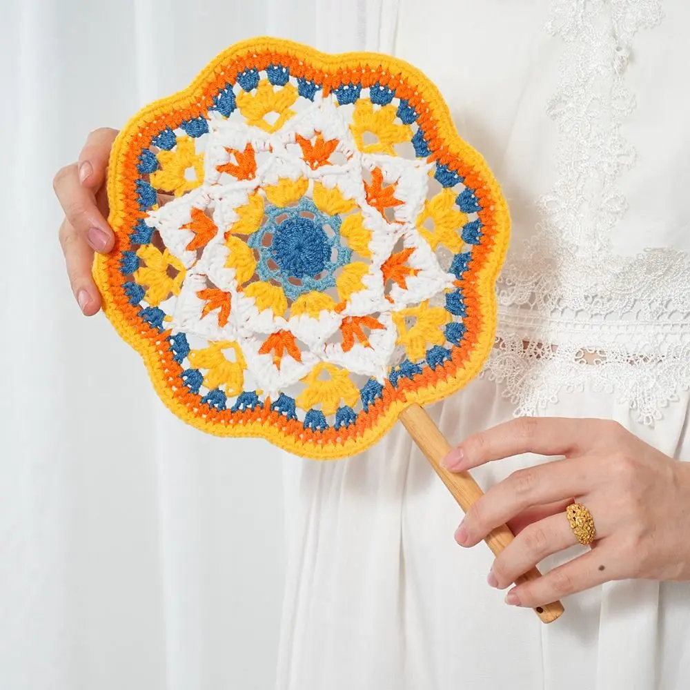 Chinese Style Yarn Crocheted Antique Style Fan Classical Handmade Hand Cranked Fan Portable Vintage Weaving Fun Gift