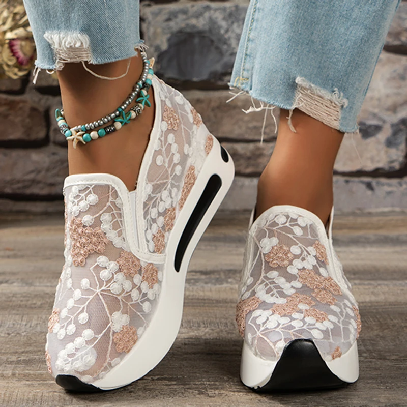 

Summer Fashion Embroidery Shoes for Women 2024 Summer Breathable Mesh Platform Sneakers Woman Comfortable Slip On Casual Shoes