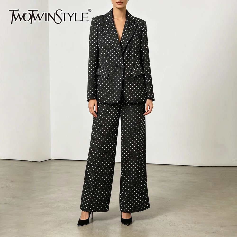 Women Formal Wear Black And White - TWOTWINSTYLE Zarif Siyah Beyaz Puantiyeli Takım