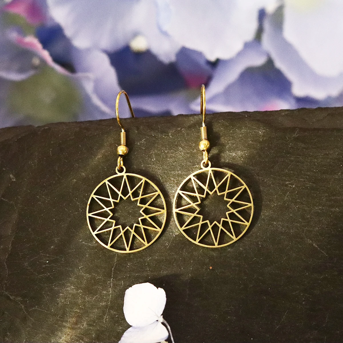 Chandler Fashion Geometric Star Hollow Hoop Earrings - Women's Stainless Steel Openwork Drop Earrings for Birthday Party