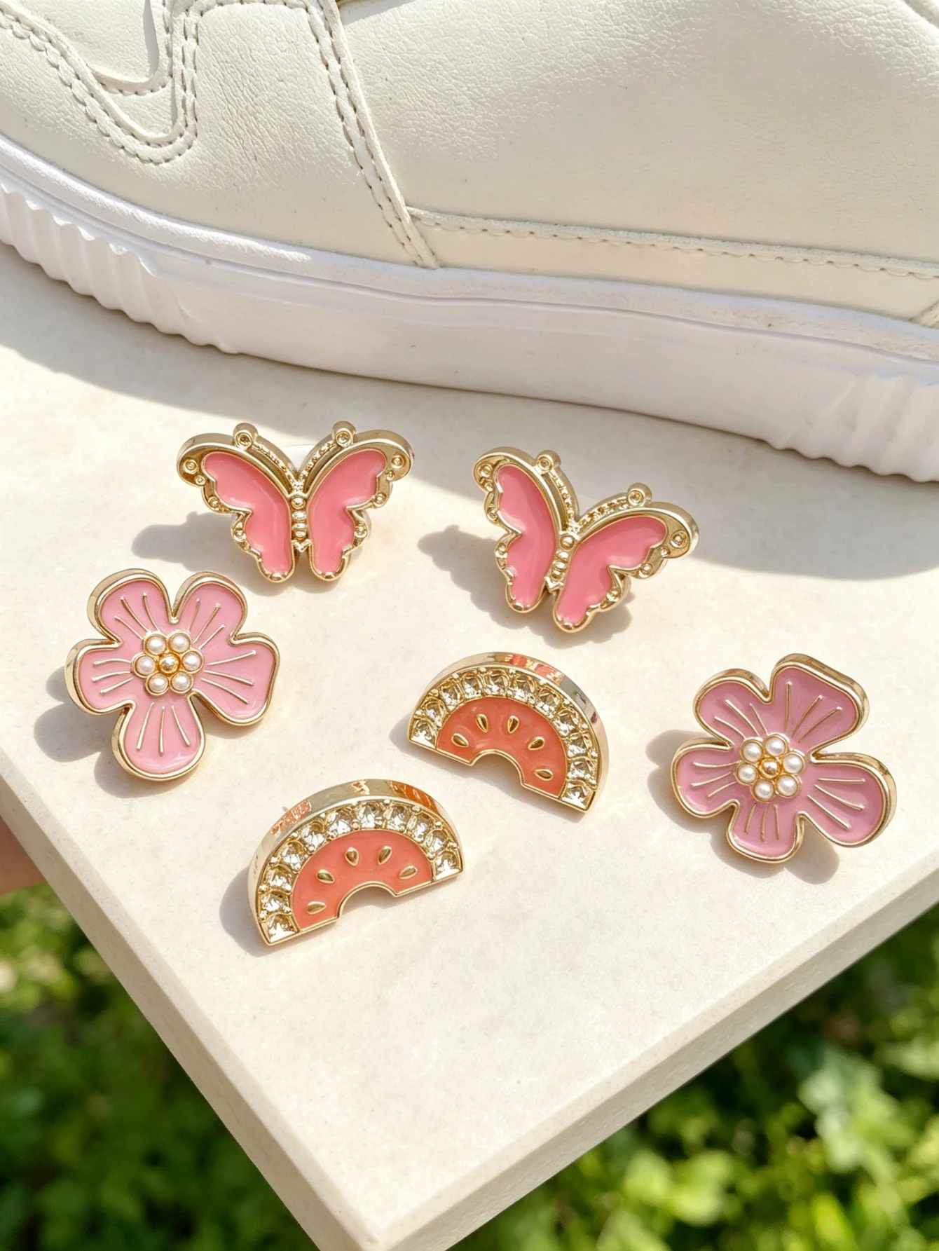 6-piece shoe decoration DIY casual shoe decoration - An interesting and versatile way to personalize your footwear
