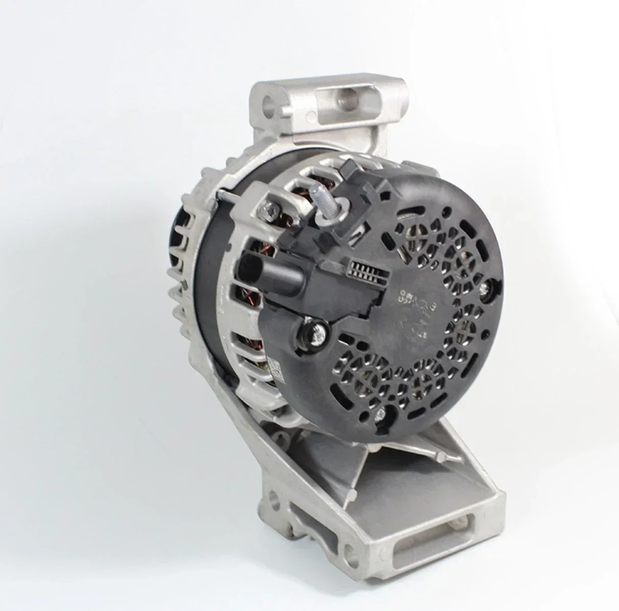 Bestselling Applicable to Lingke 01 02 03 Automotive Alternators 150A/210A