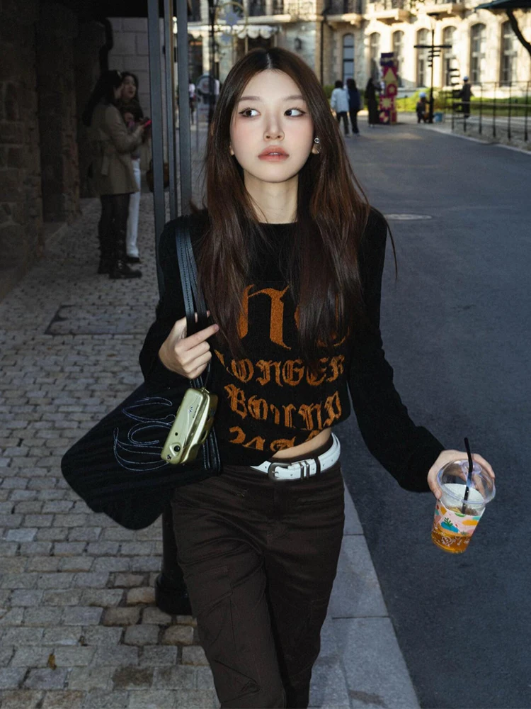 

Женская футболка с длинным рукавом в уличном стиле, с буквенным принтом, черная, приталенная, сексуальный топ, влагоотводящая, с круглым вырезом, для ранней весны