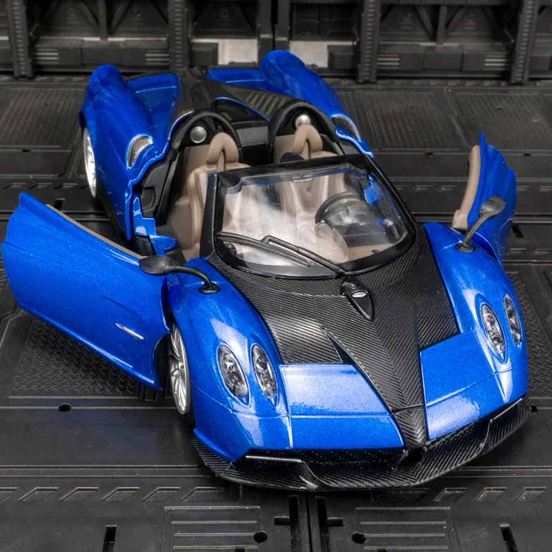

CCA 1:24 simulation Pagani alloy car model, doors and trunk can be opened with sound and light, supercar gift