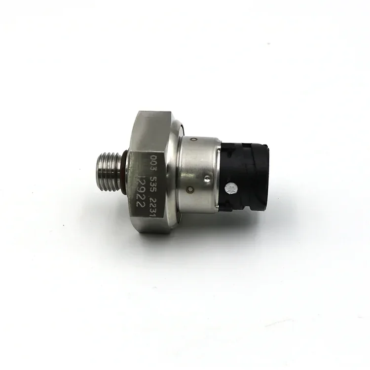 

Hot Sales MTU 0035352231 PRESSURE SENSOR Original Parts For BR2000