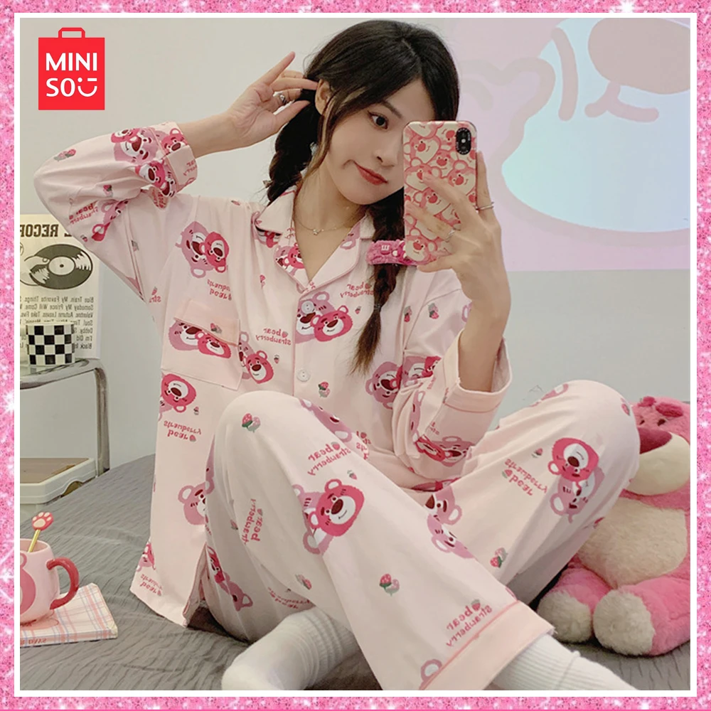 2023 Miniso Lotso Cartoon Print nuova primavera autunno Cute Milk Silk pantaloni a maniche lunghe studente 2 pezzi pigiama Set Home Out Girls Gift